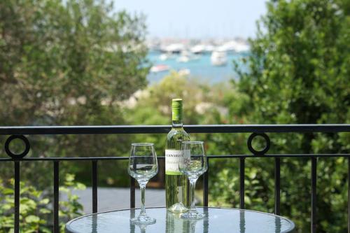 RS two bedroom apartment