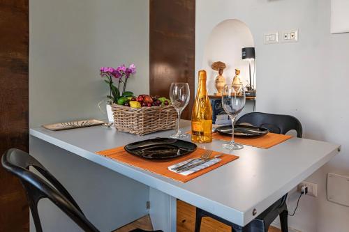 Giulia's House, Monti