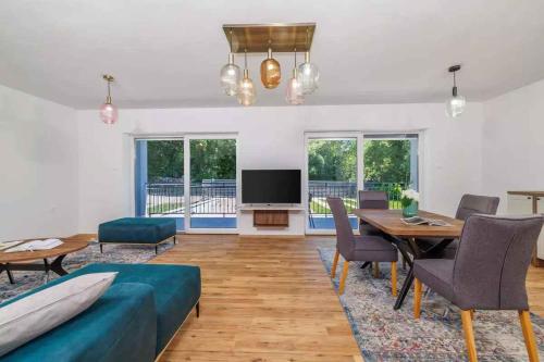 Holiday home in Tribalj 51443