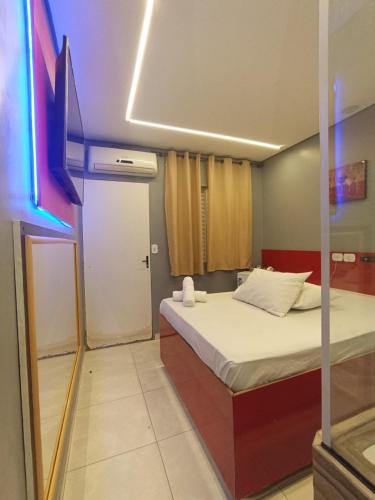 Postel nebo postele na pokoji v ubytování Free way motel