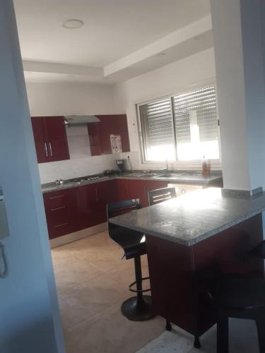 Dapur atau dapur kecil di Vue Mer & Sérénité Duplex de Charme à Raoued