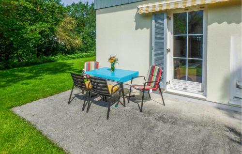 Taman di luar Ferienwohnung In Tannheim