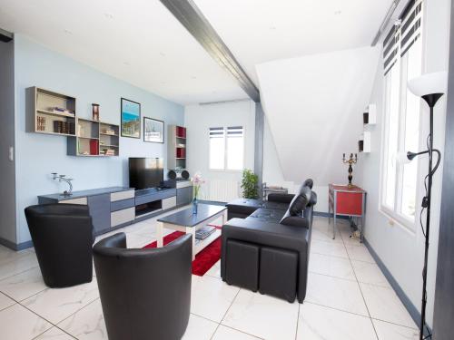 Mansion in Quinéville near Sandy Beach, cleaning included