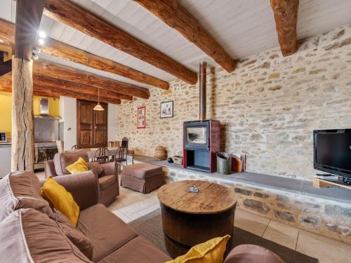 Holiday Home in Auvergne near Lespinasse Castle, cleaning included