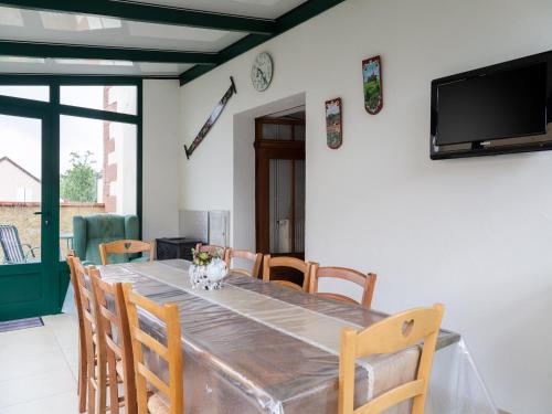 Holiday Home Niederviller near Château, cleaning included