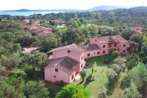 Apartment near Pinarellu Bay Beach, cleaning included