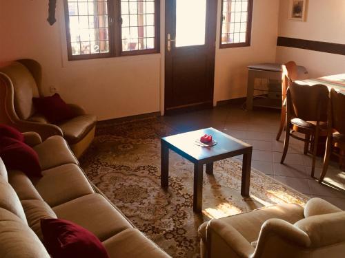 Countryside Cottage near Sea, cleaning included