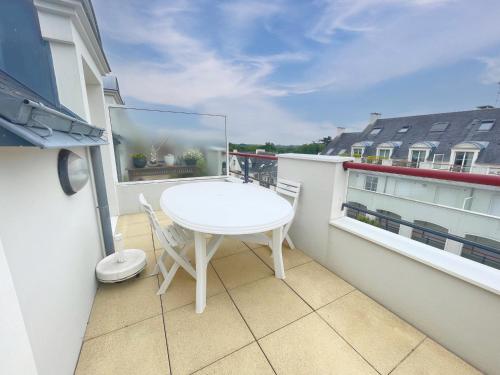 Spacieux appartement pour 6 pers. avec balcon, Sarzeau - FR-1-639-147