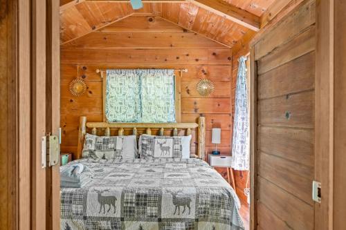 Lands End, Mountain View, Hot Tub, King Bed, WiFi, Fire Place photo 16