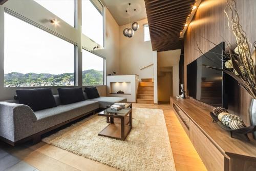 Televisyen dan/atau pusat hiburan di villa-rizo 山田