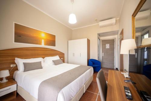 Gallery image of Hotel Mediterraneo in Cavi di Lavagna