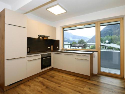 Kuchyňa alebo kuchynka v ubytovaní Apartment in Aschau at the lake