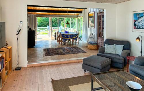 Χώρος καθιστικού στο Stunning Home In Gilleleje With Wifi