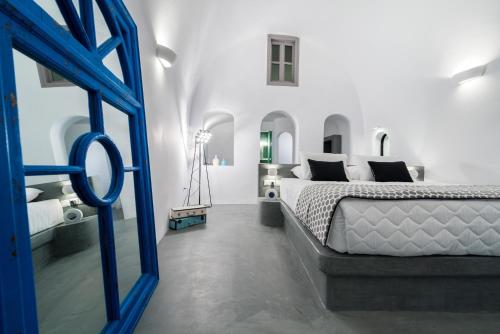 Afbeelding uit fotogalerij van Modernity Suites in Fira