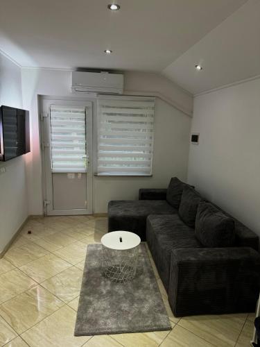 Ruang duduk di Holiday home Damian - Private pool