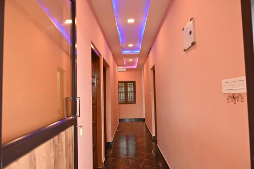 Photo de la galerie de l'établissement Brownstones Resort, à Kanthalloor