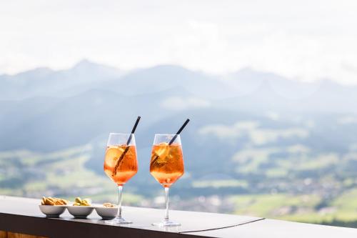 Ein allgemeiner Bergblick oder ein Berglick von des Hotels aus