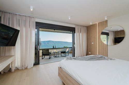 Ένα ή περισσότερα κρεβάτια σε δωμάτιο στο The One in Konavle
