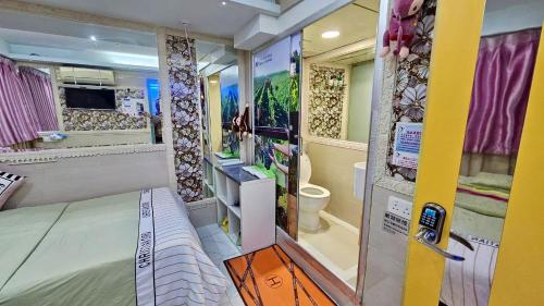 Phòng tắm tại LongWin Hostel - Jordan MTR
