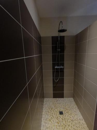 Photo de la galerie de l'établissement Villa climatisée - Piscine, à La Celle-sous-Gouzon