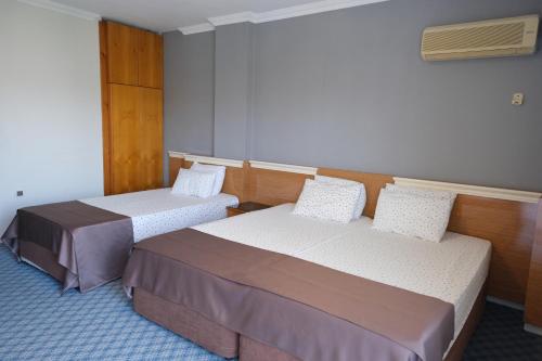 AZAK BLUE OTEL 객실 침대