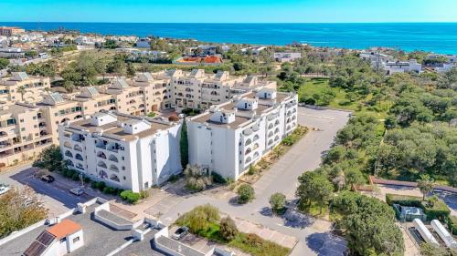 Salgados Sunset and Sea View Apartment