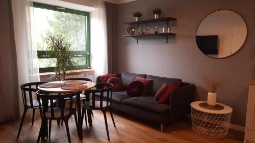 Χώρος καθιστικού στο Apartament dla 2 osób nad rzeką