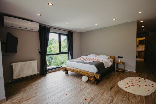 Katil atau katil-katil dalam bilik di merzesuitotel