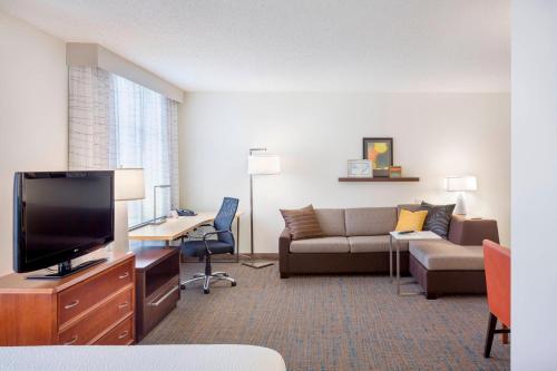 TV o dispositivi per l'intrattenimento presso Residence Inn Portland Downtown/RiverPlace