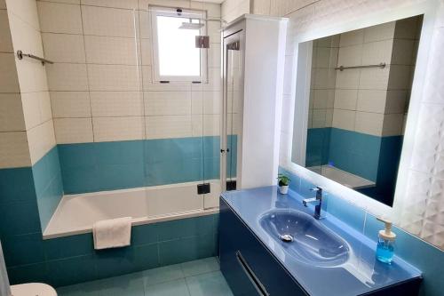 Et badeværelse på Island Apartment