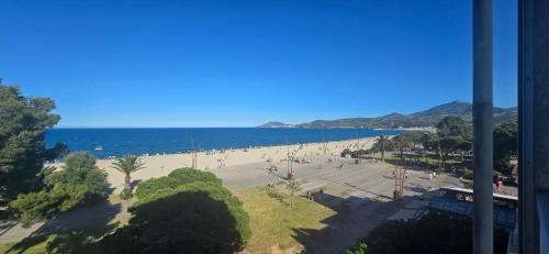 Studio face mer, cœur festif !