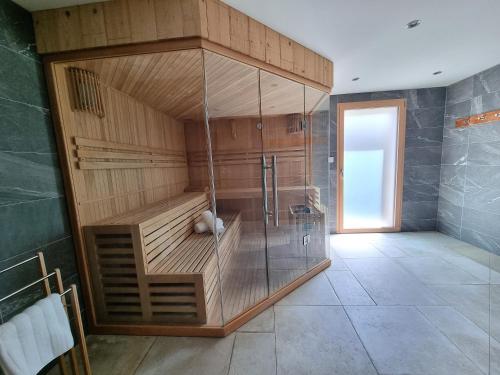 Chalet Terres Neuves, confort et vue sur le lac