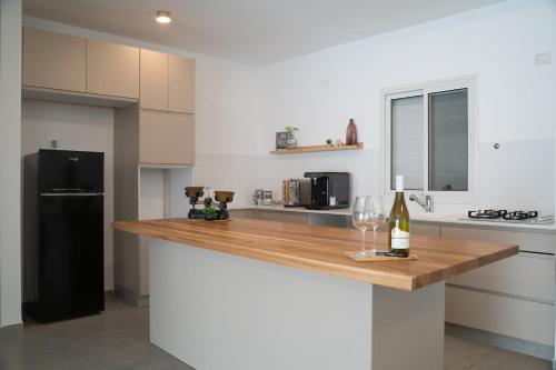 Gallery image of 49 Boutique in Zikhron Ya‘aqov