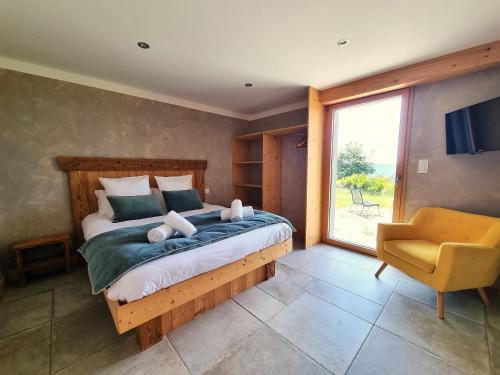 Chalet Terres Neuves, confort et vue sur le lac