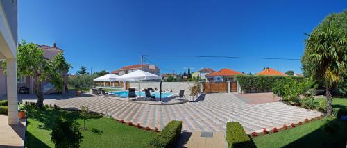 Antonija Apartments with Pool