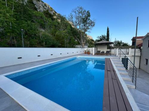 New! 2 Villa Complex for 16 persons near Omiš