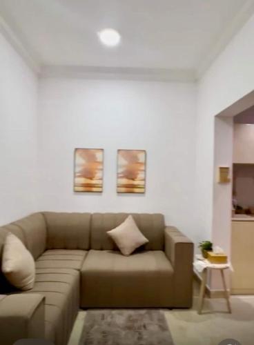 Coin salon dans l'établissement شقق راقية بأثاث حديث وراقي 1