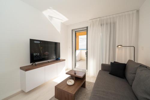 Villa Aquamarine Apartments