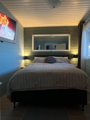 Φωτογραφία από το άλμπουμ του Atlantis cabin with sauna and great views σε Vevang