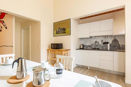 GuestHost - Boutique House Porta Romana