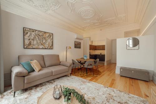 Heart of Porto Apartments by Vacationy