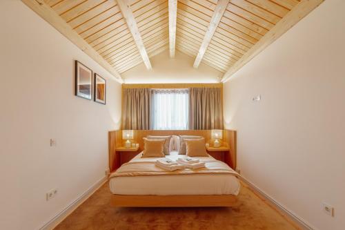 Heart of Porto Apartments by Vacationy