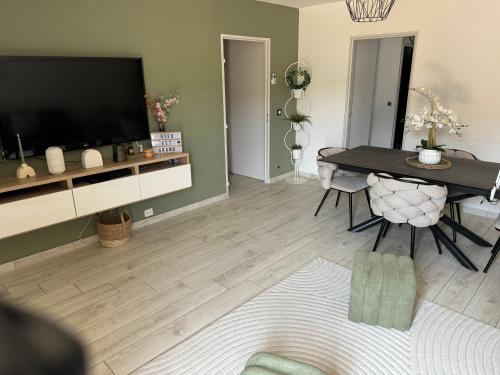 Photo de la galerie de l'établissement Belle Appartement proche aéroport 80m2, à Vitrolles