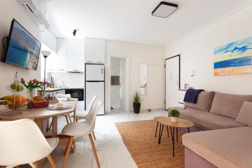 Stylish Seaside Apartment-Just 50m from the Beach
