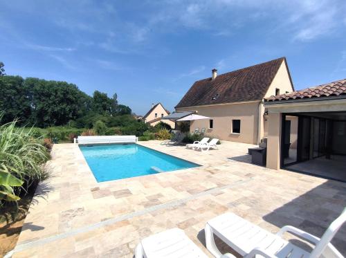 Villa Poujol en Dordogne, piscine chauffée