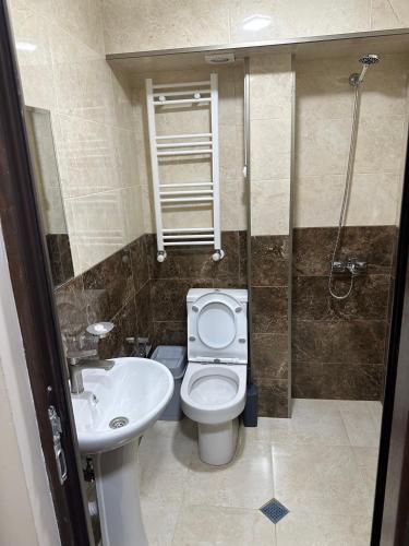 Un baño de ART HOLE
