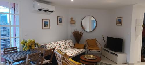 Saint-Raphaël Bel appartement piscine