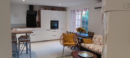 Saint-Raphaël Bel appartement piscine