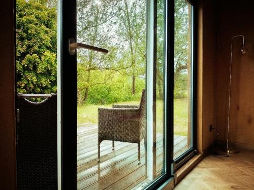 Uroczy Domek z Kinem Pod Gwiazdami