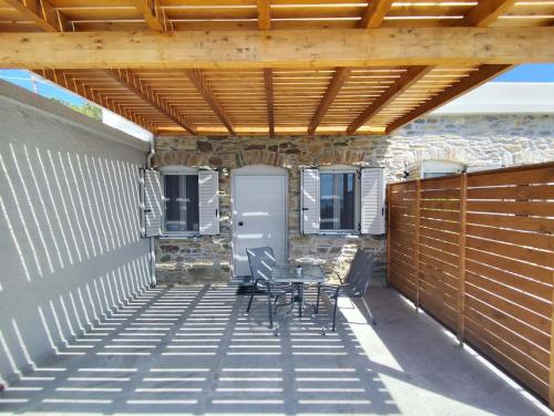 Karystos Chora Suites